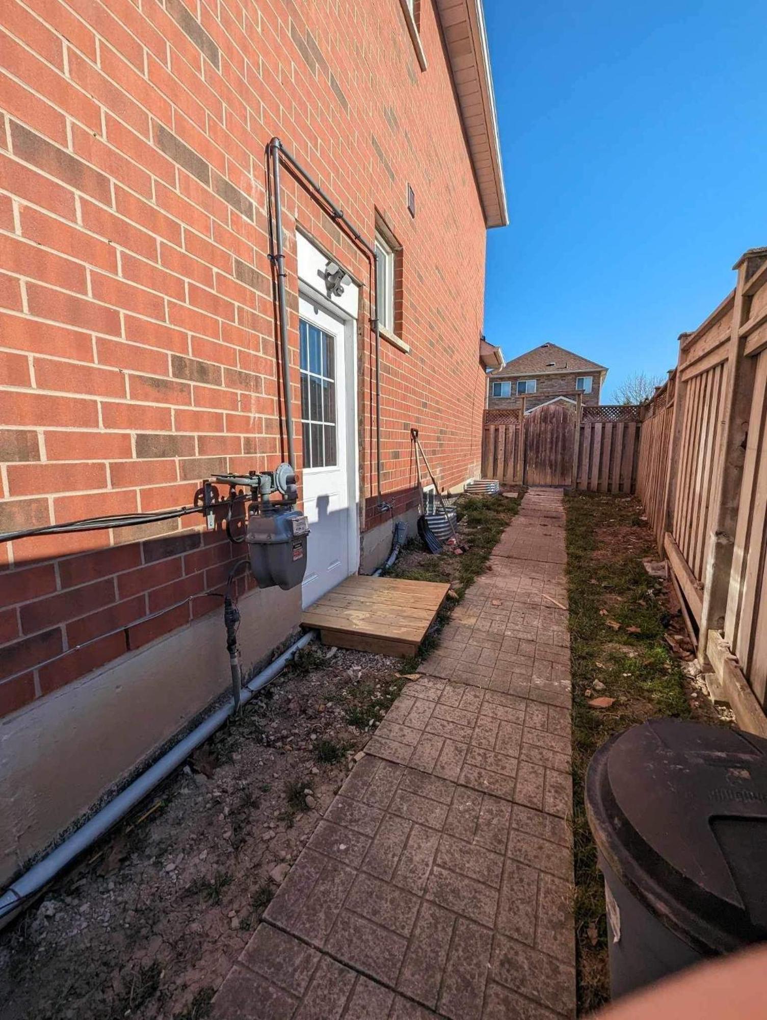 Wonderland Apartment - 6 Min By Walking Vaughan Exterior photo